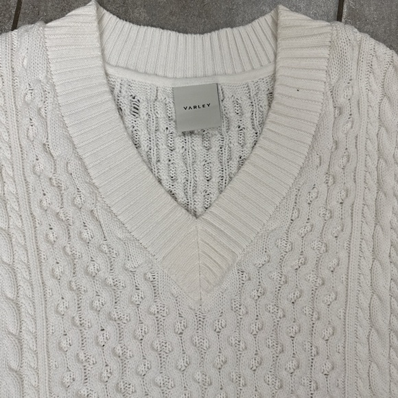 Varley Cream V-Neck Cable Knit Sweater Vest - Picture 2 of 6